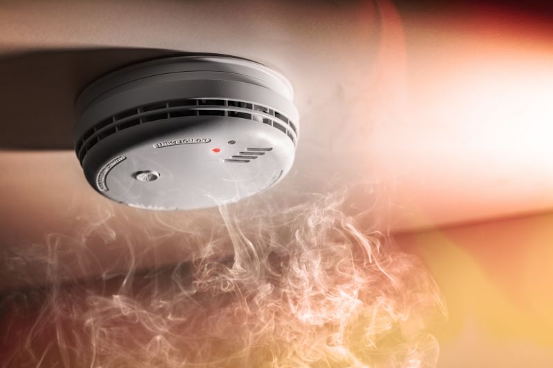 Signs of a Failing Smoke Detector